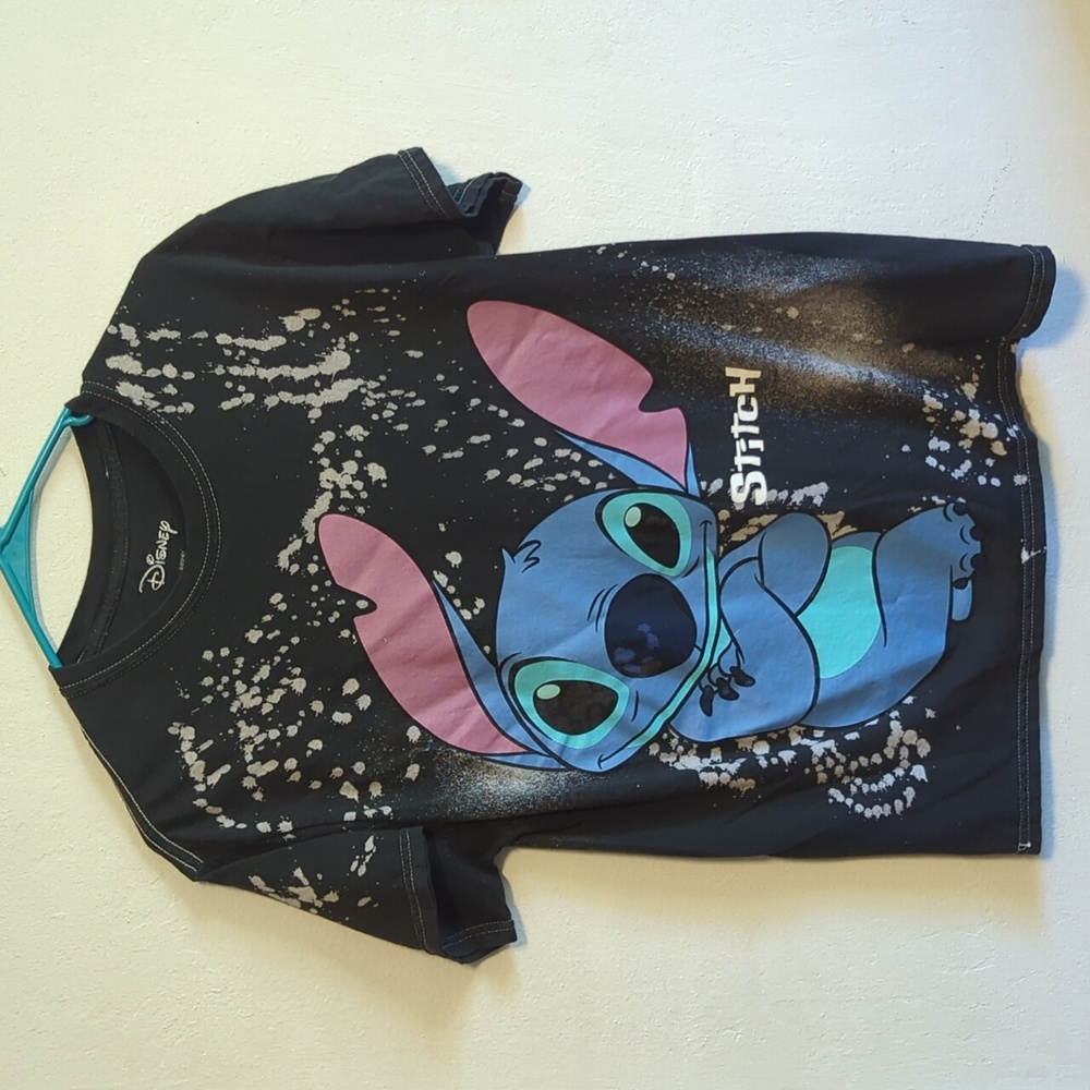 Stitch tee